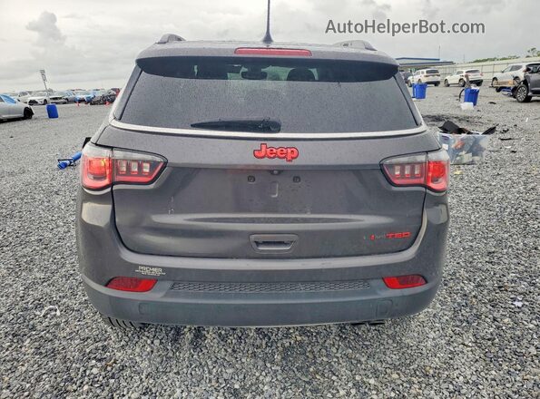 3C4NJCCBXLT120946 2020 JEEP COMPASS Gray Widok z tyłu