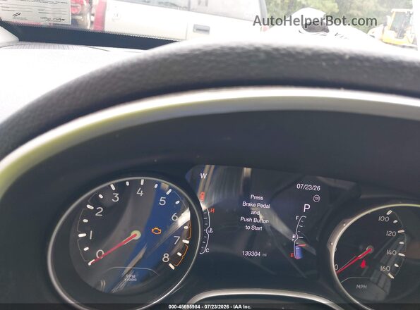3C4NJCCBXLT218536 2020 JEEP COMPASS White Widok tylnych siedzeń