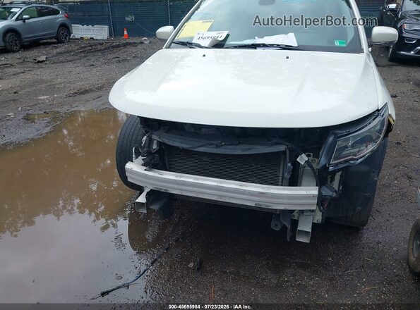 3C4NJCCBXLT218536 2020 JEEP COMPASS White Widok z przodu