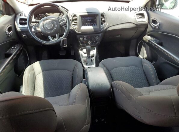 3C4NJDAB0JT213562 2018 JEEP COMPASS Orange Dashboard view