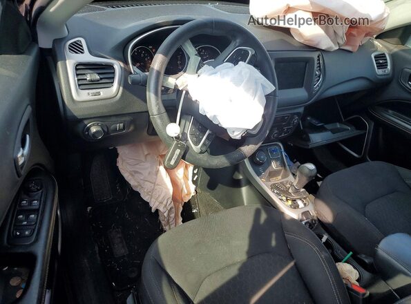 3C4NJDAB0JT256749 2018 JEEP COMPASS Blue Առջևի վահանակի տեսք