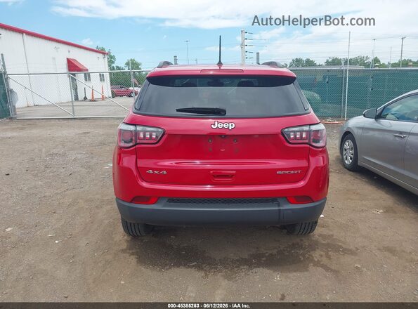 3C4NJDAB0JT334379 2018 JEEP COMPASS Красный 