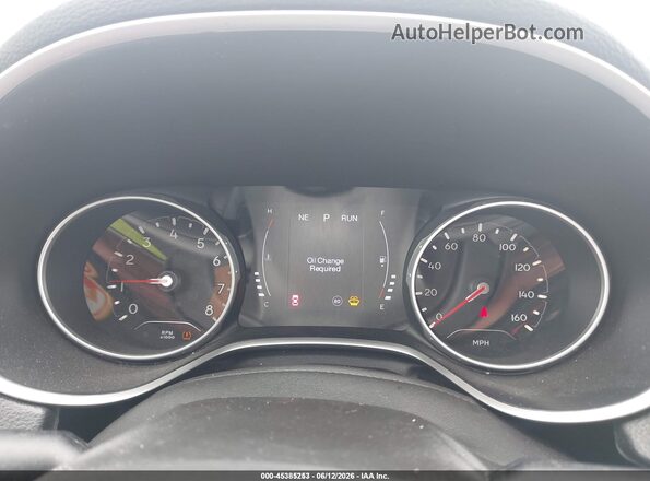 3C4NJDAB0JT334379 2018 JEEP COMPASS Красный Вид задних сидений