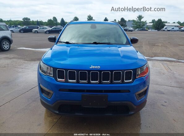 3C4NJDAB0JT413759 2018 JEEP COMPASS Blue Instrument cluster view