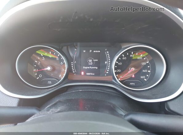 3C4NJDAB2JT392235 2018 JEEP COMPASS Orange Rear seats view
