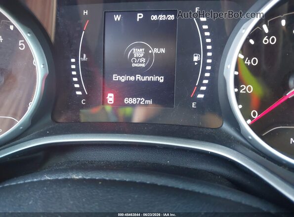 3C4NJDAB2JT392235 2018 JEEP COMPASS Orange 