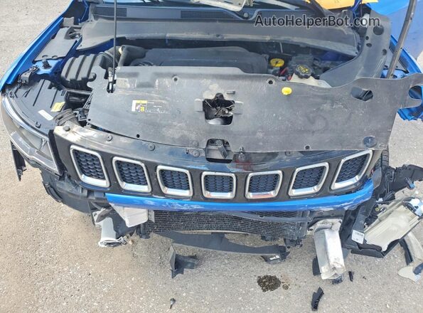3C4NJDAB3JT373161 2018 JEEP COMPASS Blue Engine compartment view