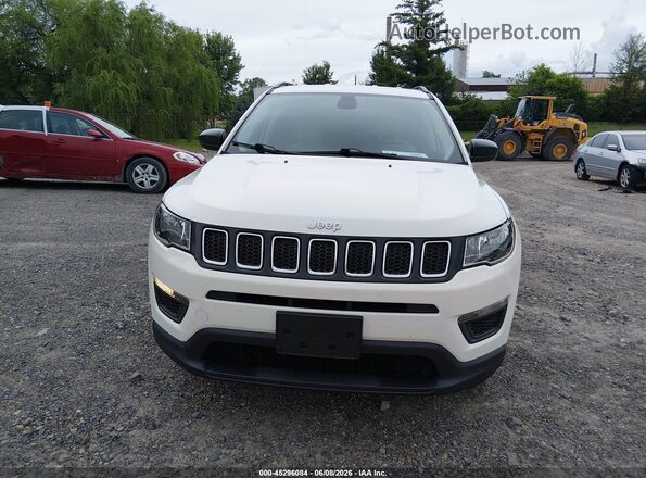 3C4NJDAB3JT392258 2018 JEEP COMPASS White უკანა სალონის ხედი