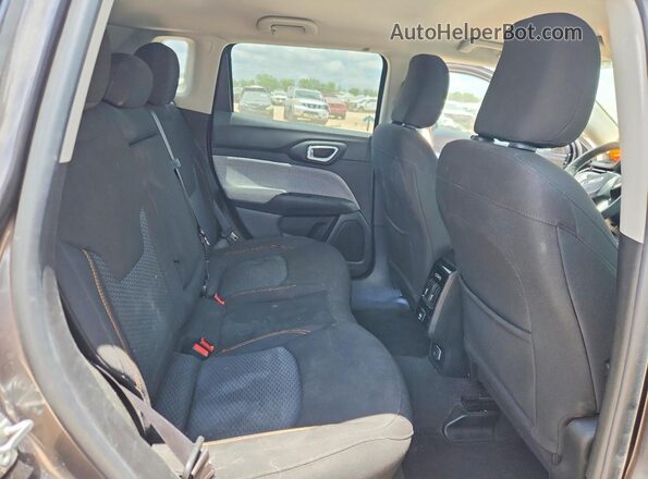 3C4NJDAB3NT214081 2022 JEEP COMPASS Gray Rear interior view