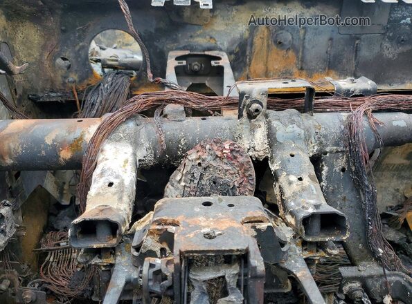 3C4NJDAB4JT151129 2018 JEEP COMPASS Burn ხელსაწყოთა პანელის ხედი