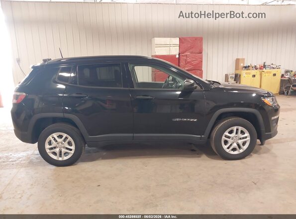3C4NJDAB4JT359639 2018 JEEP COMPASS Черный Вид задней части салона