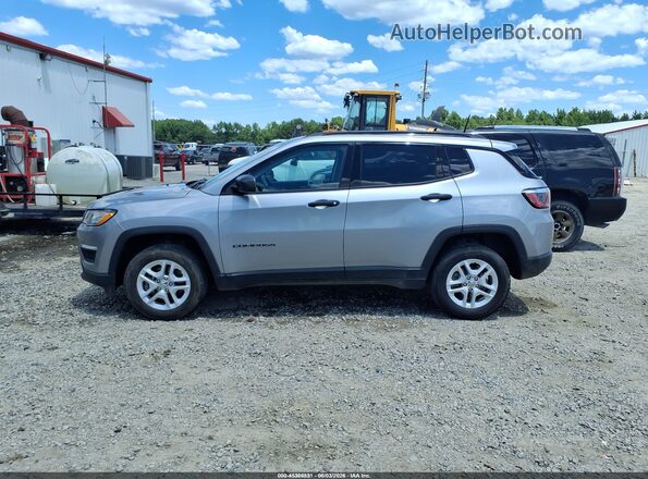 3C4NJDAB4JT359642 2018 JEEP COMPASS Silver Սալոնի 360 աստիճան տեսք