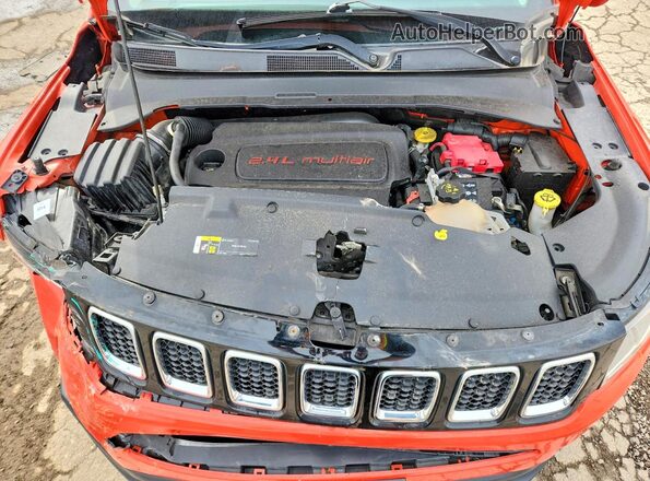 3C4NJDAB4KT629356 2019 JEEP COMPASS Orange Vista del compartimento del motor