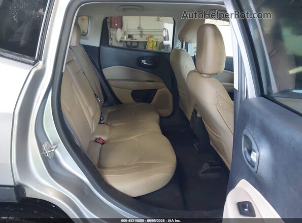 3C4NJDAB6JT342230 2018 JEEP COMPASS Silver VIN კოდის სტიკერის ხედი