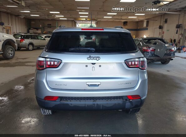 3C4NJDAB6JT342230 2018 JEEP COMPASS Silver 