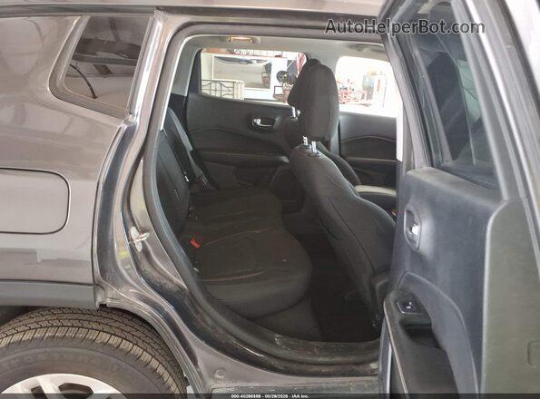 3C4NJDAB6JT359643 2018 JEEP COMPASS Gray VIN կոդի պիտակի տեսք