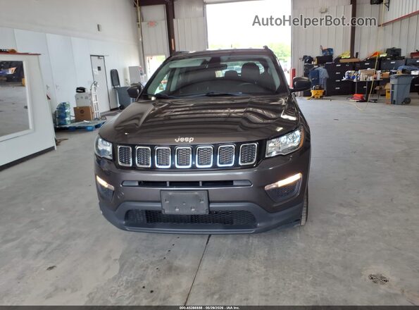 3C4NJDAB6JT359643 2018 JEEP COMPASS Gray Սալոնի հետևի տեսք