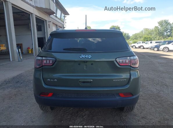 3C4NJDAB6JT392237 2018 JEEP COMPASS Green 