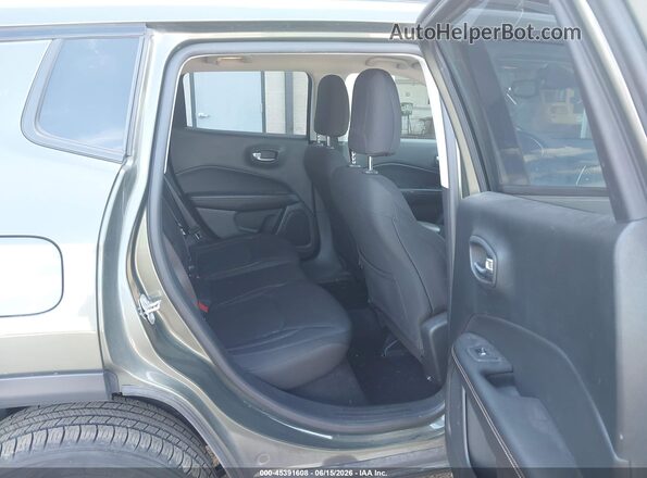 3C4NJDAB6JT392237 2018 JEEP COMPASS Green Vista de la etiqueta del VIN