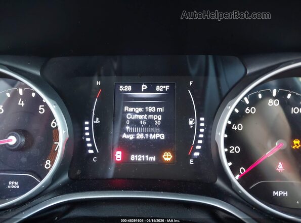 3C4NJDAB6JT392237 2018 JEEP COMPASS Green 