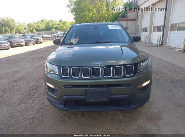 3C4NJDAB6JT392237 2018 JEEP COMPASS Green Vista interior trasera