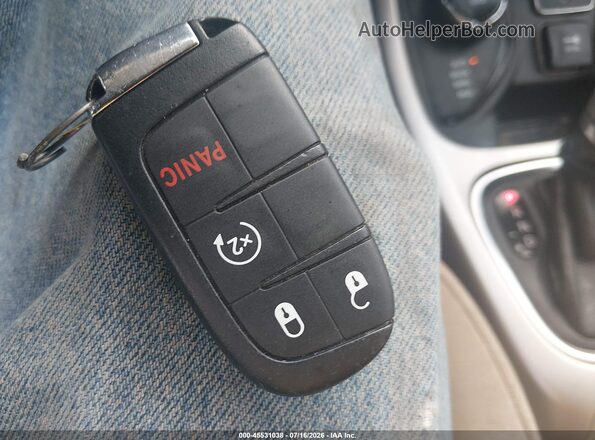 3C4NJDAB6KT630847 2019 JEEP COMPASS Синий Вид панели приборов