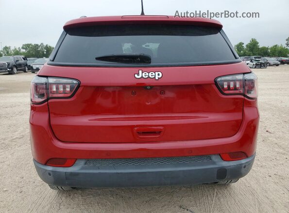 3C4NJDAB7JT168958 2018 JEEP COMPASS Red Rear view