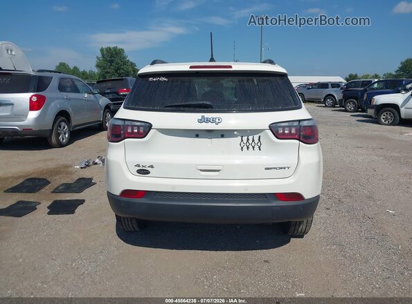 3C4NJDAB8JT201109 2018 JEEP COMPASS White 