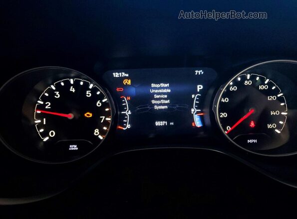 3C4NJDAB8JT252643 2018 JEEP COMPASS Charcoal Vista del cuadro de instrumentos