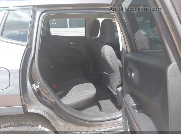 3C4NJDAB8JT392238 2018 JEEP COMPASS Gray Вид наклейки з VIN-кодом