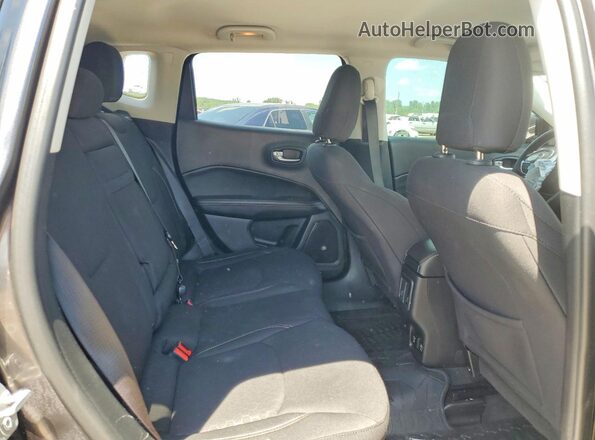 3C4NJDAB8JT436917 2018 JEEP COMPASS Gray Widok tylnych siedzeń