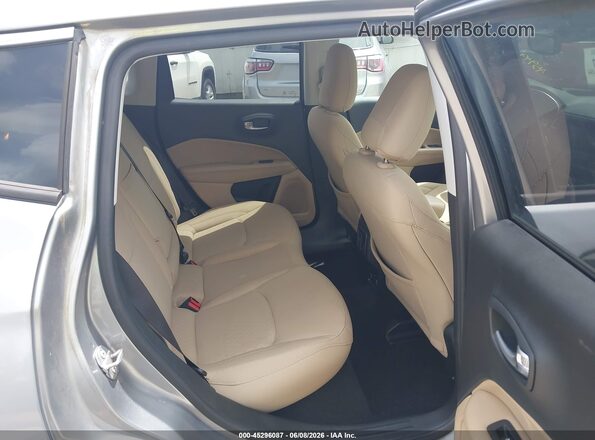 3C4NJDAB8KT619588 2019 JEEP COMPASS Silver VIN կոդի պիտակի տեսք