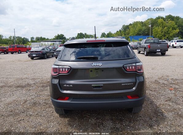 3C4NJDABXJT392225 2018 JEEP COMPASS Gray 