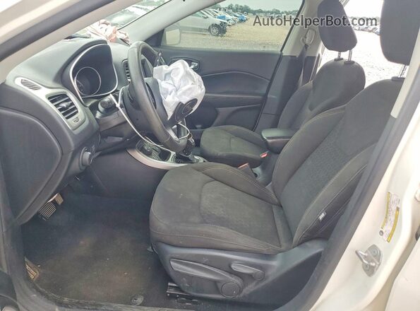 3C4NJDABXKT639681 2019 JEEP COMPASS White წინა სალონის ხედი
