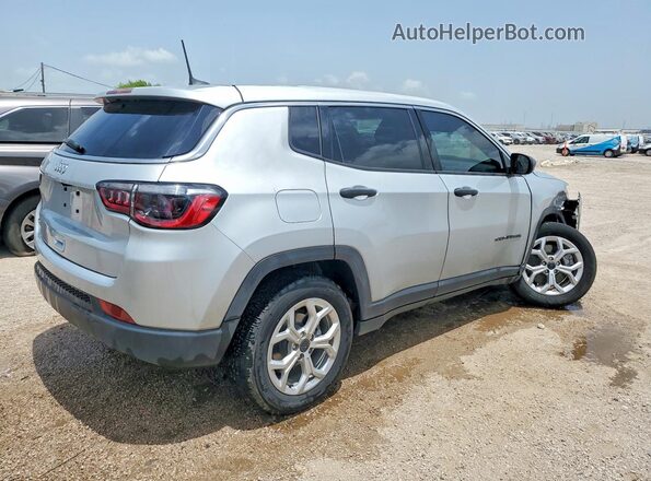 3C4NJDAN0ST586208 2025 JEEP COMPASS Silver უკანა მარჯვენა