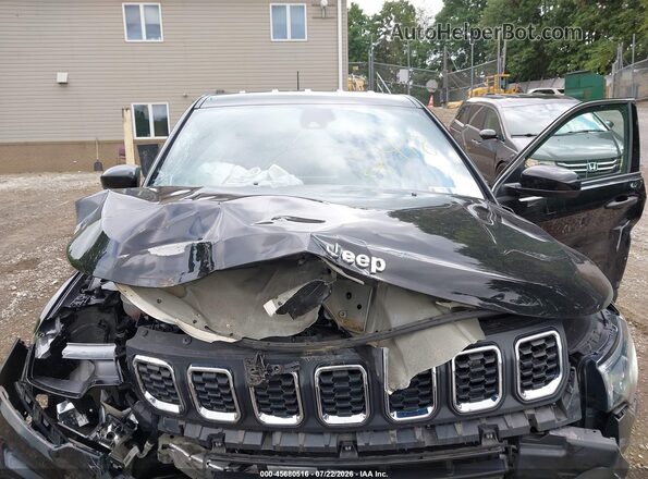 3C4NJDAN1RT122418 2024 JEEP COMPASS Black Rear view