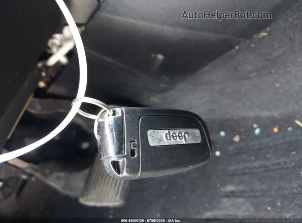 3C4NJDAN3PT535860 2023 JEEP COMPASS White წინა პანელის ხედი
