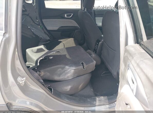 3C4NJDAN3PT537141 2023 JEEP COMPASS Gray Vista de la etiqueta del VIN