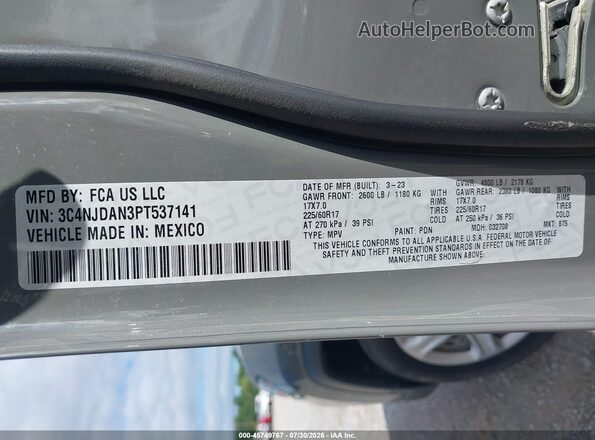 3C4NJDAN3PT537141 2023 JEEP COMPASS Gray Vista del compartimento del motor