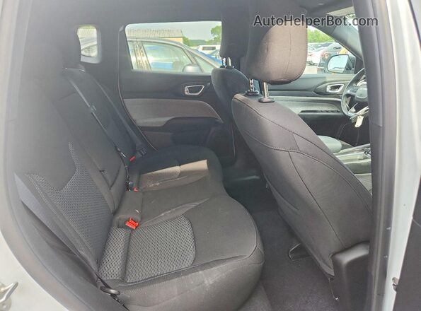 3C4NJDAN4ST505856 2025 JEEP COMPASS White Вид задньої частини салону