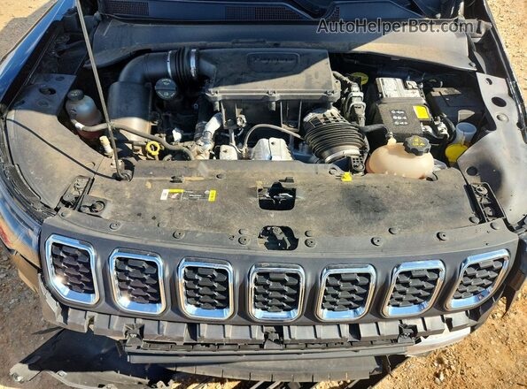 3C4NJDAN5RT146771 2024 JEEP COMPASS Black Вид задньої частини салону