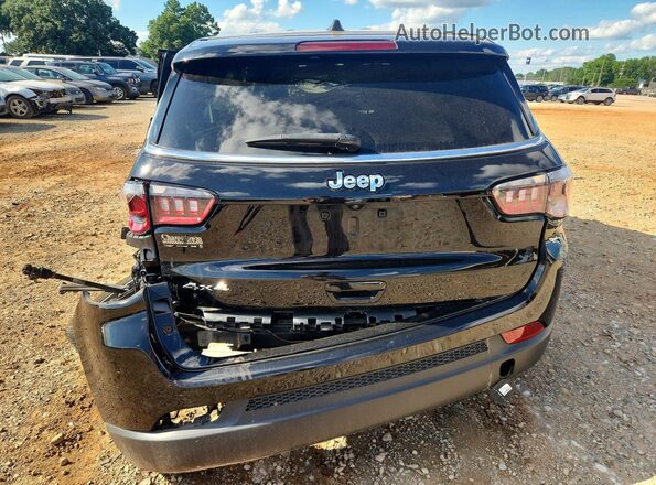 3C4NJDAN5RT146771 2024 JEEP COMPASS Black Вид ззаду