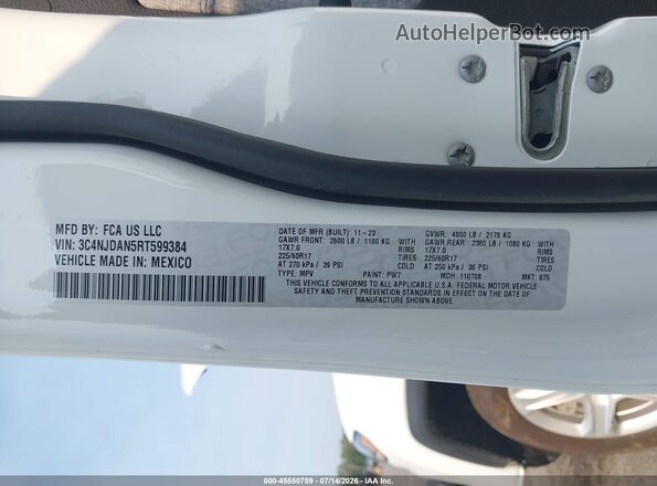 3C4NJDAN5RT599384 2024 JEEP COMPASS White Widok komory silnika