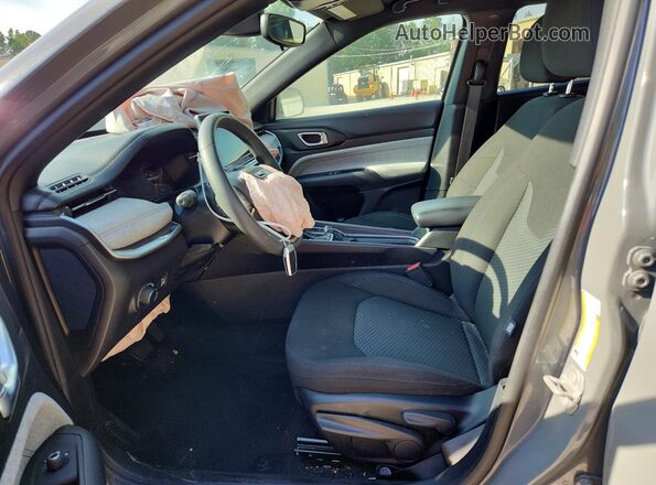 3C4NJDAN7PT569445 2023 JEEP COMPASS Gray Front interior view