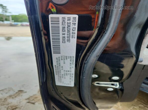 3C4NJDAN7ST501557 2025 JEEP COMPASS Black Vista del compartimento del motor
