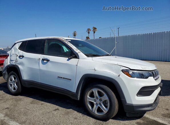 3C4NJDAN8PT574833 2023 JEEP COMPASS White Delantero derecho