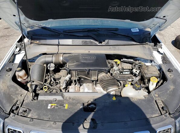 3C4NJDAN8PT574833 2023 JEEP COMPASS White Vista del compartimento del motor