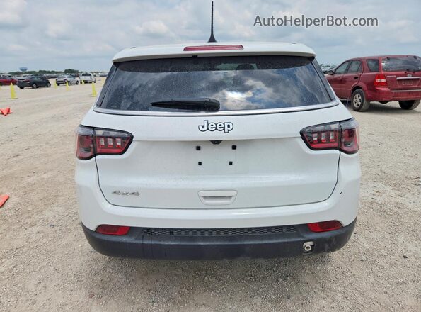 3C4NJDAN8RT173527 2024 JEEP COMPASS White Հետևի տեսք