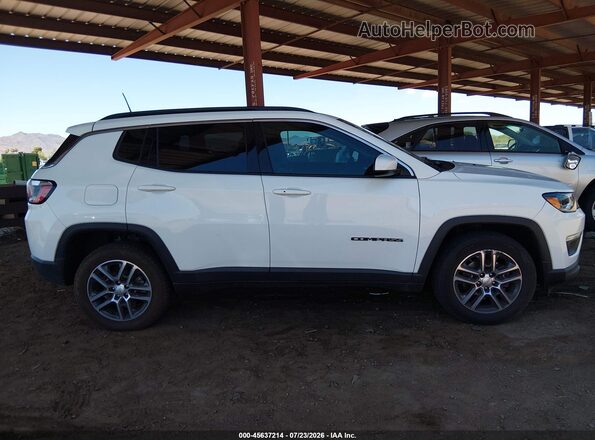 3C4NJDBB0HT635372 2017 JEEP COMPASS White Սալոնի հետևի տեսք