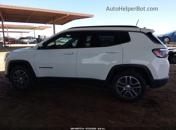 3C4NJDBB0HT635372 2017 JEEP COMPASS White Սալոնի 360 աստիճան տեսք